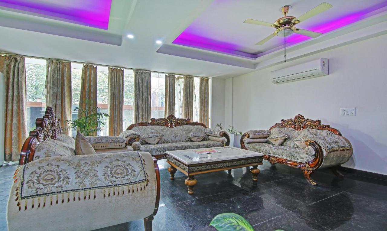 Itsy Hotels Nyra Gurgaon Extérieur photo